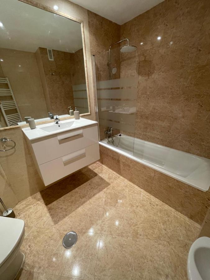 Arizonica Suites Chamartin Madri Exterior foto